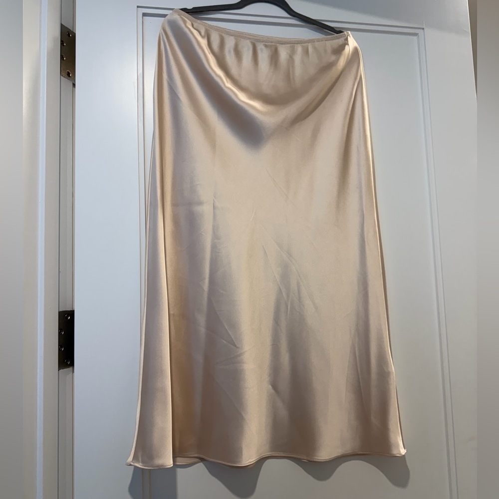 Mango SET Cream Pearl Satin Skirt and Top - Picture 6 of 11